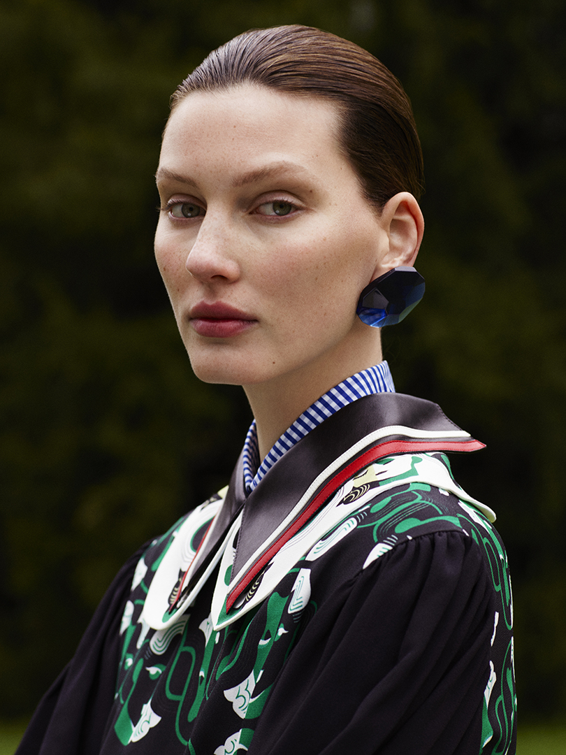 copyright Nadine Ottawa - Annabelle – Color