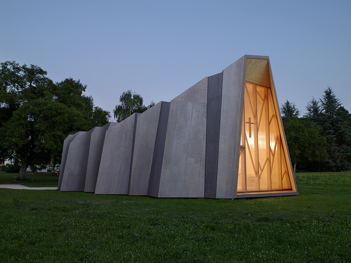 copyright Milo Keller - Localarchitecture – Chapelle Saint-Loup