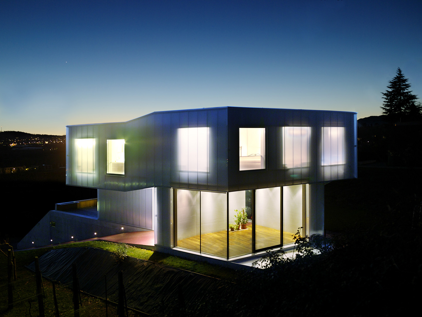 copyright Milo Keller - Aldo Celoria – Casa Trapanese