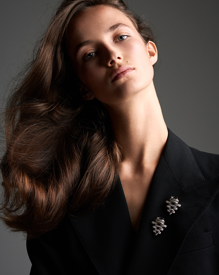 copyright Nadine Ottawa - Harry Hofmann Jewelry