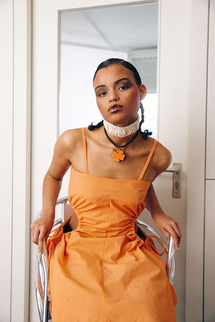 copyright Moritz Schermbach - Jill Bloch – About Waves and Circles