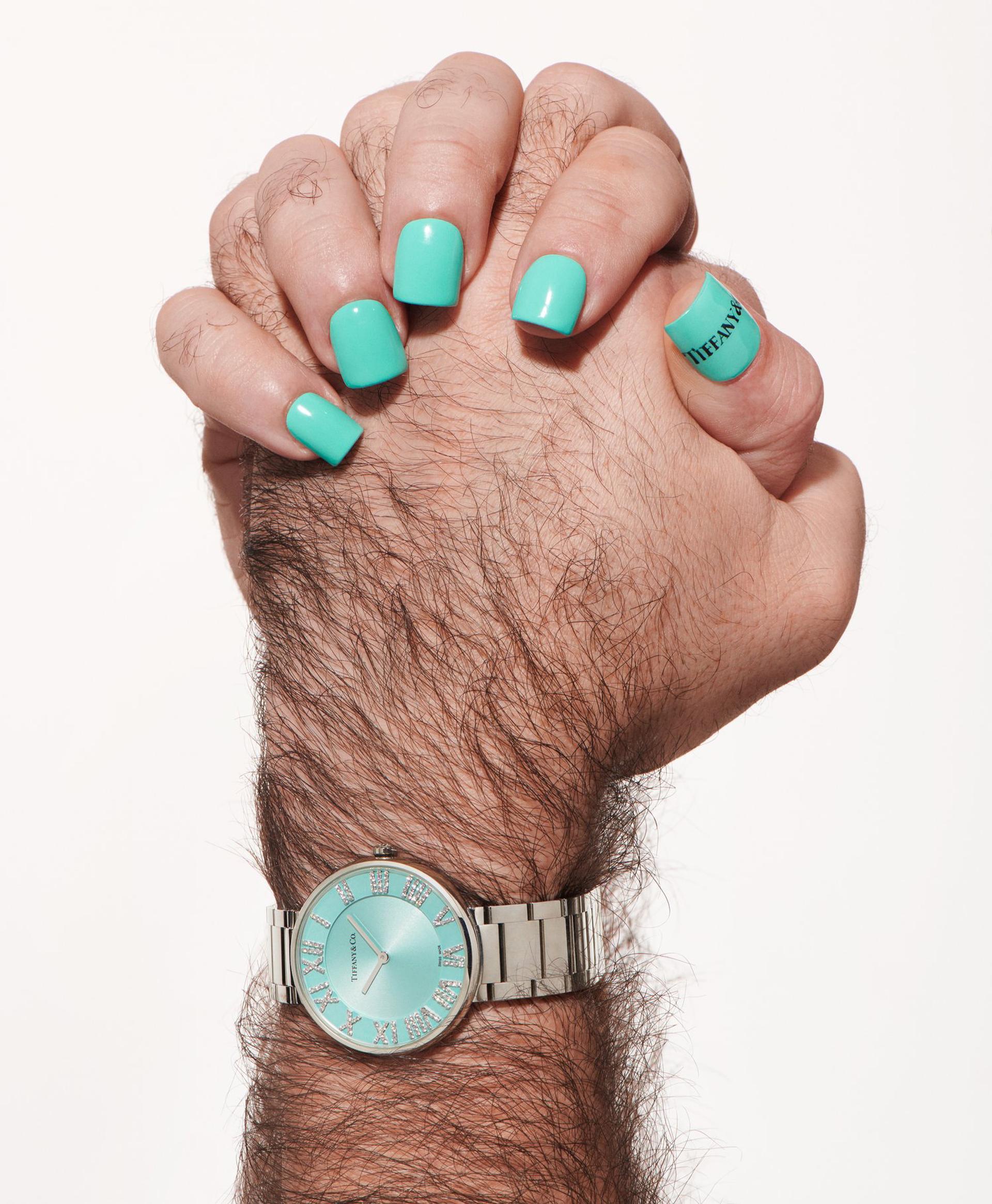 copyright Bela Borsodi - Pin-up Magazine – Watch It